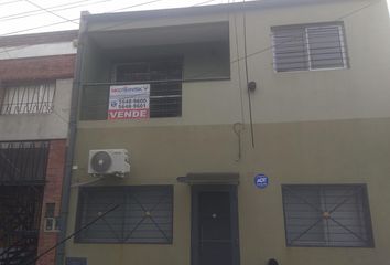 Departamento en  Caseros, Tres De Febrero