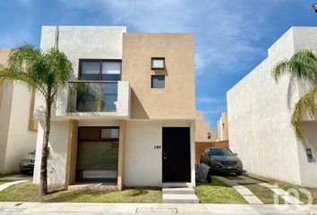 Casa en  Avenida Puerta Real, Puerta Real Ii, Condominio Villa De Rueda, El Pueblito, Corregidora, Querétaro, 76910, Mex