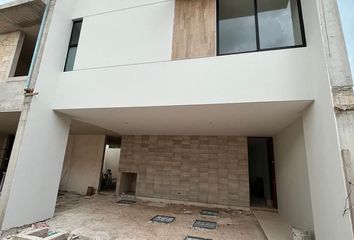 Casa en condominio en  X Canatún, Mérida, Yucatán, Mex