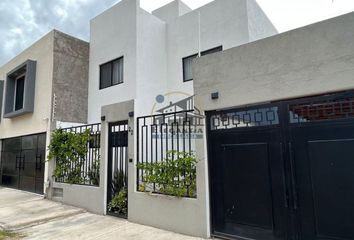 Casa en  Calle El Aguila, Paseos Del Bosque Residencial, El Pueblito, Corregidora, Querétaro, 76910, Mex