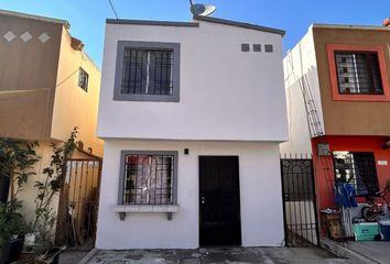 Casa en  Boulevard Santa Fe, Santa Fé 3, Pórticos De San Antonio, Tijuana, Baja California, 22664, Mex