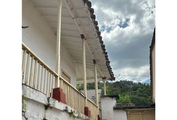 Casa en  Titiribí, Antioquia