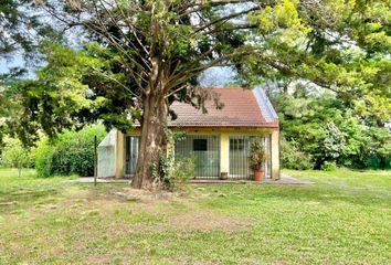 Casa en  Barrio Parque Sakura, Exaltación De La Cruz