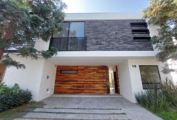 Casa en  Circuito Fontana, Zapopan, Jalisco, 45019, Mex