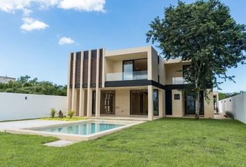 Casa en condominio en  Komchen, Mérida, Yucatán