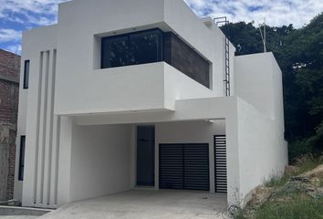 Casa en  Privada Profesor Jesús Agripino Gutiérrez, Potrero Mirador, Tuxtla Gutiérrez, Chiapas, 29087, Mex