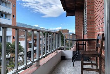 Apartamento en  Barrio Cristóbal, Medellín