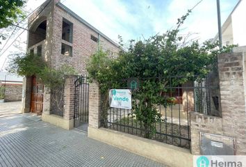 Casa en  Calle Remedios De Escalada 415, Rafaela, Castellanos, S2300, Santa Fe, Arg