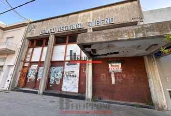 Locales en  Calle Belgrano Gral 3787, Bahía Blanca, Provincia De Buenos Aires, Arg