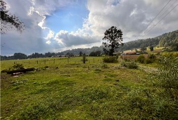 Lote de Terreno en  Valle De Bravo, Valle De Bravo