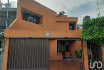 Casa en  Privada Xicoténcatl 65, Izcalli Nezahualcoyotl, Ciudad Nezahualcóyotl, Nezahualcóyotl, México, 57810, Mex