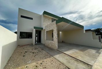 Casa en condominio en  Calle 20 109, Conkal, Yucatán, 97345, Mex