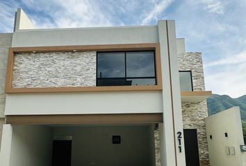 Casa en  Antiguo Camino A Villa De Santiago, La Herradura, Monterrey, Nuevo León, 64985, Mex