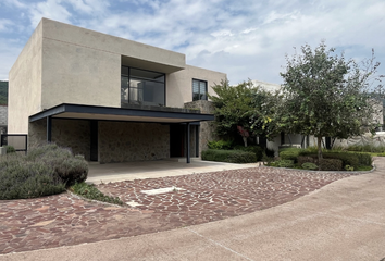 Casa en  Altozano, Santiago De Querétaro, Querétaro, Mex