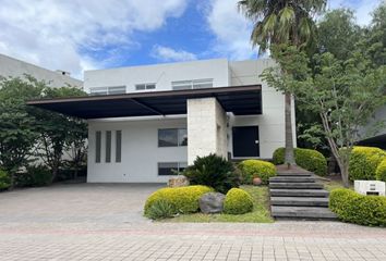 Casa en  Avenida Primera De Robles 168-200, Jurica, Santiago De Querétaro, Querétaro, 76100, Mex