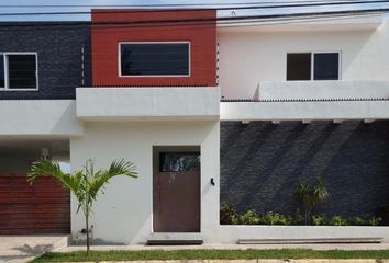 Casa en  Burgos, Temixco, Temixco, Morelos