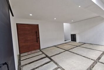 Casa en  Calle Netzahualcóyotl, Centro, Cuernavaca, Morelos, 62000, Mex