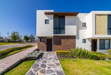 Casa en  Avenida Paseo De Las Pitahayas, Garambullo, Zibata, Condominio Ceiba, El Marqués, Querétaro, 76269, Mex