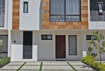 Casa en condominio en  Campestre San Isidro, Santiago De Querétaro, Municipio De Querétaro