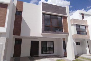 Casa en condominio en  Avenida Paseo De Las Pitahayas, Garambullo, Zibata, Condominio Ceiba, El Marqués, Querétaro, 76269, Mex