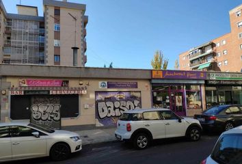 Local Comercial en  Aluche, Madrid