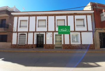 Chalet en  Fernan Caballero, Ciudad Real Provincia