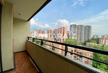 Apartamento en  El Rodeo, Medellín