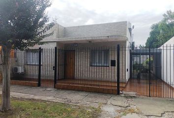 Casa en  Banfield, Partido De Lomas De Zamora