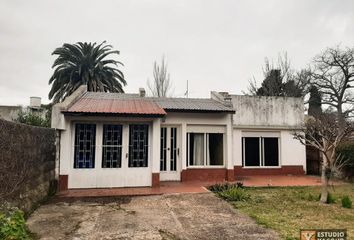 Departamento en  Manuel B Gonnet, Partido De La Plata