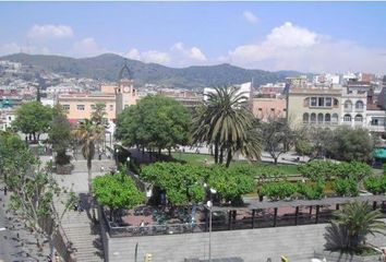 Edificio en  Santa Coloma De Gramenet, Barcelona Provincia