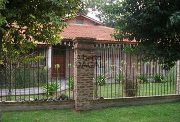 Casa en  Arturo Seguí, Partido De La Plata