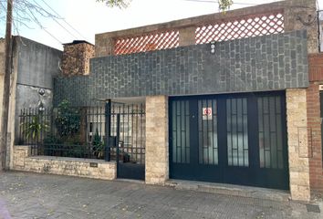 Casa en  Azcuénaga, Rosario