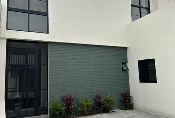 Casa en  Calle Monte Cervino, Residencial Valle Verde, Colima, 28017, Mex