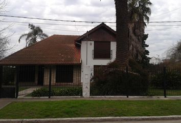 Casa en  Manuel B Gonnet, Partido De La Plata