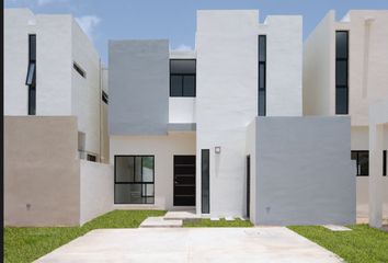 Casa en  Calle 16, Conkal, Yucatán, 97345, Mex