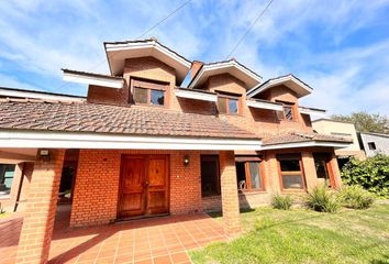 Casa en  Fisherton, Rosario