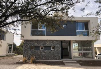 Casa en  Cumbres Del Golf, Villa Allende