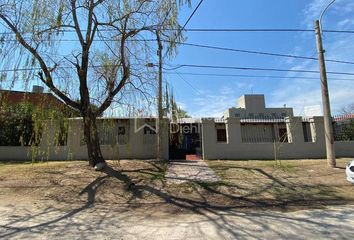 Casa en  Argüello, Córdoba Capital