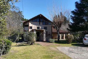 Casa en  Parque Las Naciones, Presidente Perón