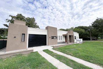 Casa en  San Jerónimo Sud, Santa Fe