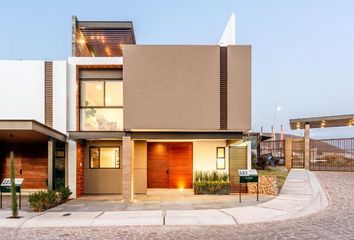 Casa en  Colonia Jurica, Municipio De Querétaro