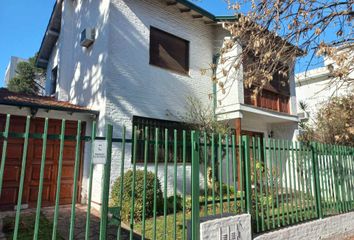 Casa en  Sáenz Peña, Tres De Febrero