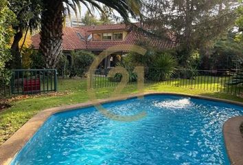 Casa en  Lo Barnechea, Provincia De Santiago