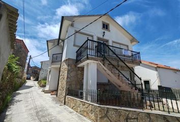 Chalet en  Miñarzo, Coruña (a) Provincia