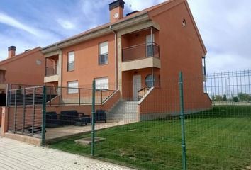 Chalet en  Doñinos De Salamanca, Salamanca Provincia