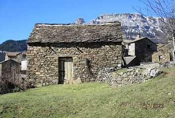 Chalet en  Puertolas, Huesca Provincia