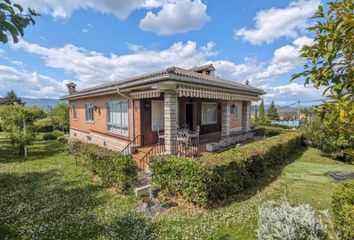 Chalet en  Ayegui, Navarra