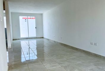 Casa en  Calle De San Martín 22-24-a, Jardines De Santiago, Heróica Puebla De Zaragoza, Puebla, 72584, Mex