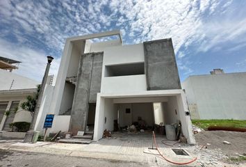 Casa en  Calle Lomas Del Campestre, Las Lomas Residencial, Alvarado, Veracruz De Ignacio De La Llave, 95264, Mex