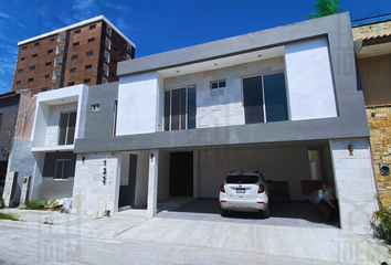 Casa en  Calle Bugambilia P 172-220, Privadas Bougambilias, General Escobedo, Nuevo León, 66055, Mex